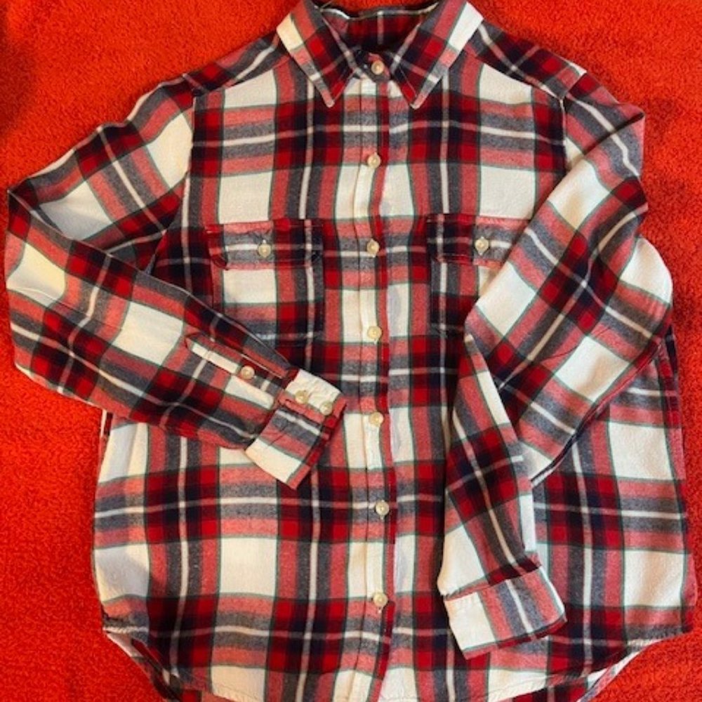 Universal Thread Red, Navy, White, and Green Plaid Shirt, Women's Size S